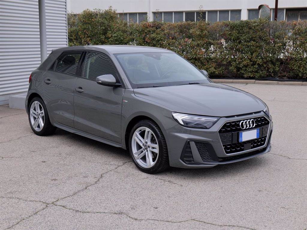 AUDI A1 Sportback 1.5 (35) Tfsi 150cv S-tr. S-Line Edit.