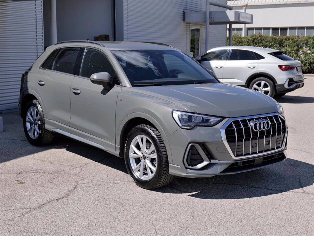 AUDI Q3 2.0 (35) Tdi 150cv S-tronic S-line