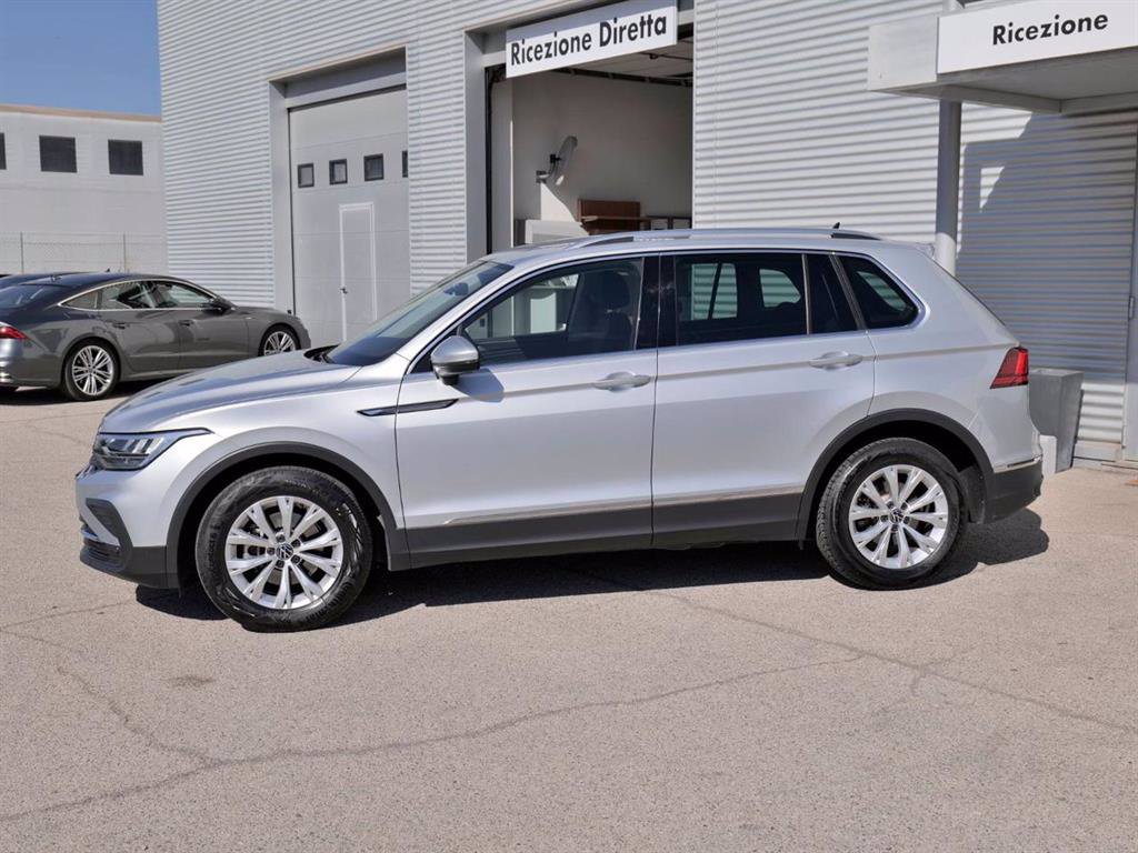 VOLKSWAGEN Tiguan 2.0 Tdi 122cv Life