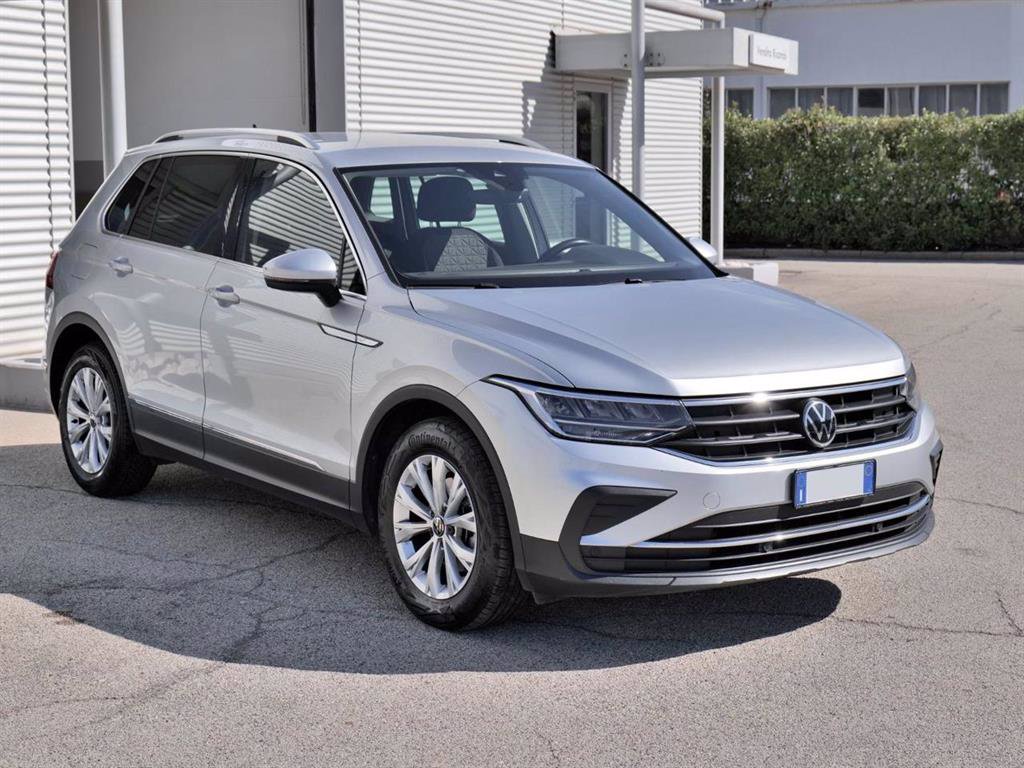 VOLKSWAGEN Tiguan 2.0 Tdi 122cv Life