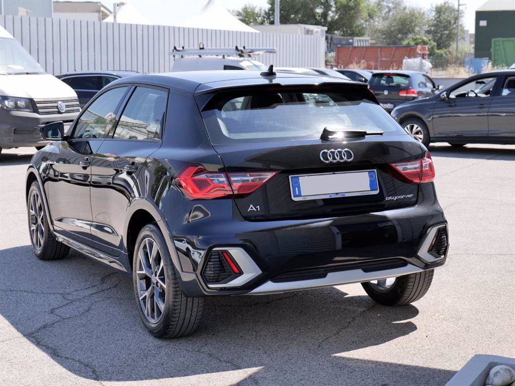 AUDI A1 Citycarver 1.0 (30) Tfsi 110cv S-tronic Admired