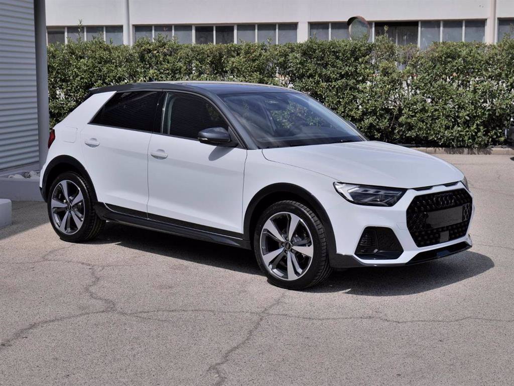 AUDI A1 Allstreet 1.0 (30) Tfsi 110cv S-tr. Id. Contrast