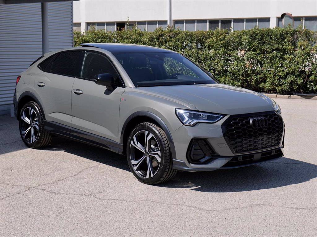 AUDI Q3 Sportback 2.0 Tdi 150cv S-tr. Id. Bl. (Open Sky)