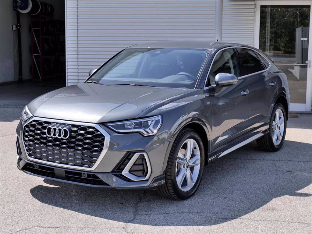 AUDI Q3 Sportback 2.0 (35) Tdi 150cv S-tr. S-line edition