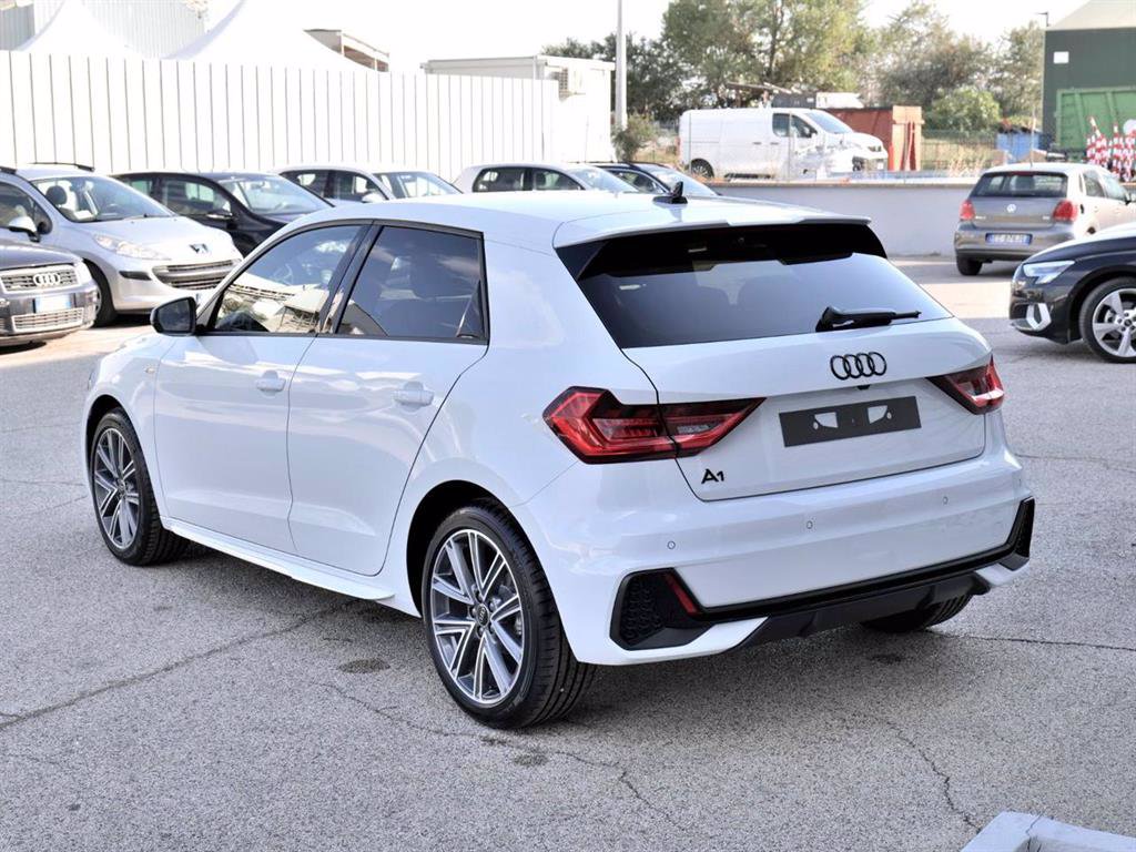 AUDI A1 Sportback 1.0 (30) Tfsi S-tr. S-line edition