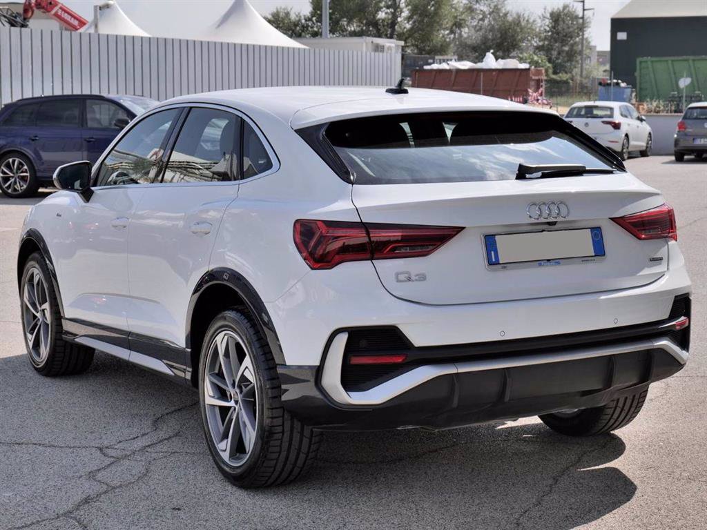 AUDI Q3 Sportback 2.0 Tdi 200cv S-tr. Quattro Ed. S-line