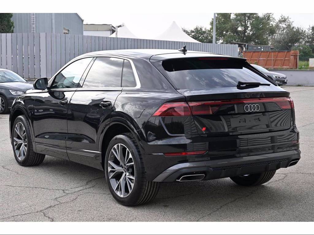 AUDI Q8 3.0 (45) Tdi quattro 231cv Tiptronic S-line edit.