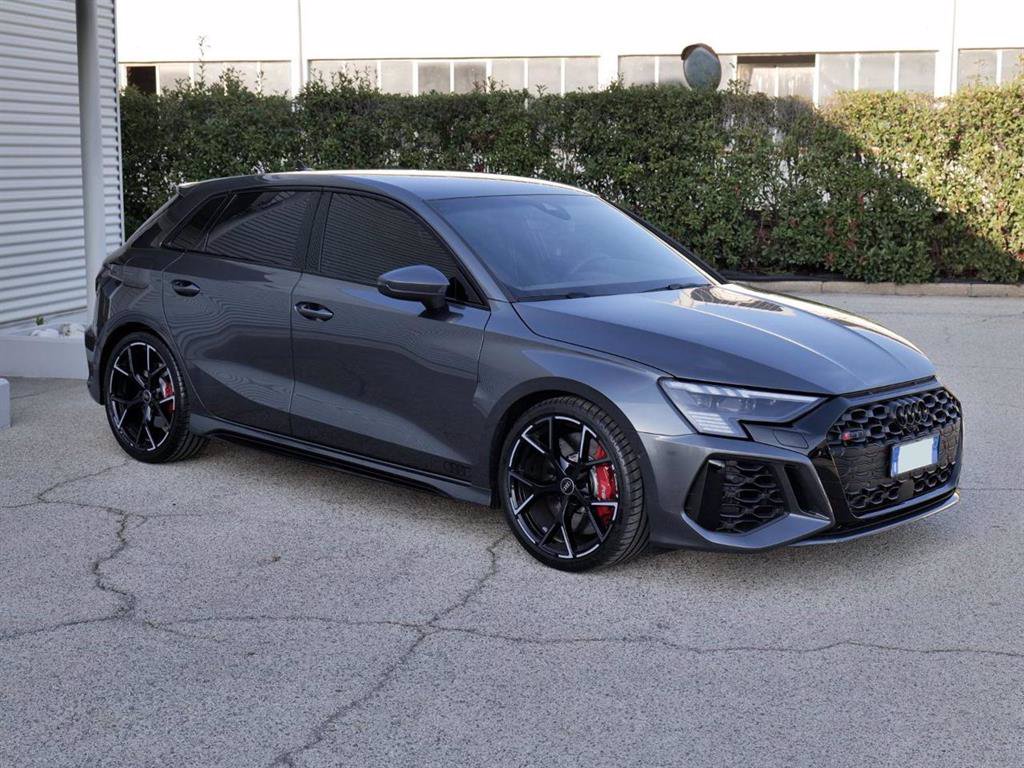 AUDI RS 3 Sportback 2.5 tfsi quattro s-tronic (Matrix)