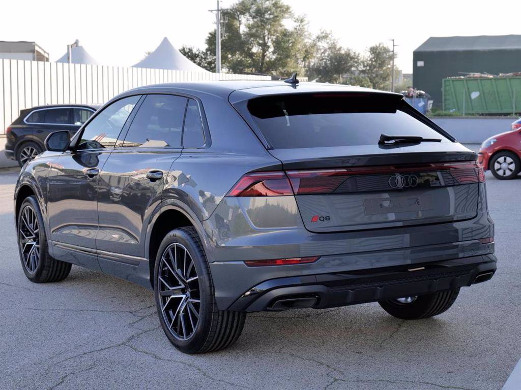 AUDI Q8 SUV 3.0 (50) Tdi Quattro 286cv Tiptr. S-line ed.