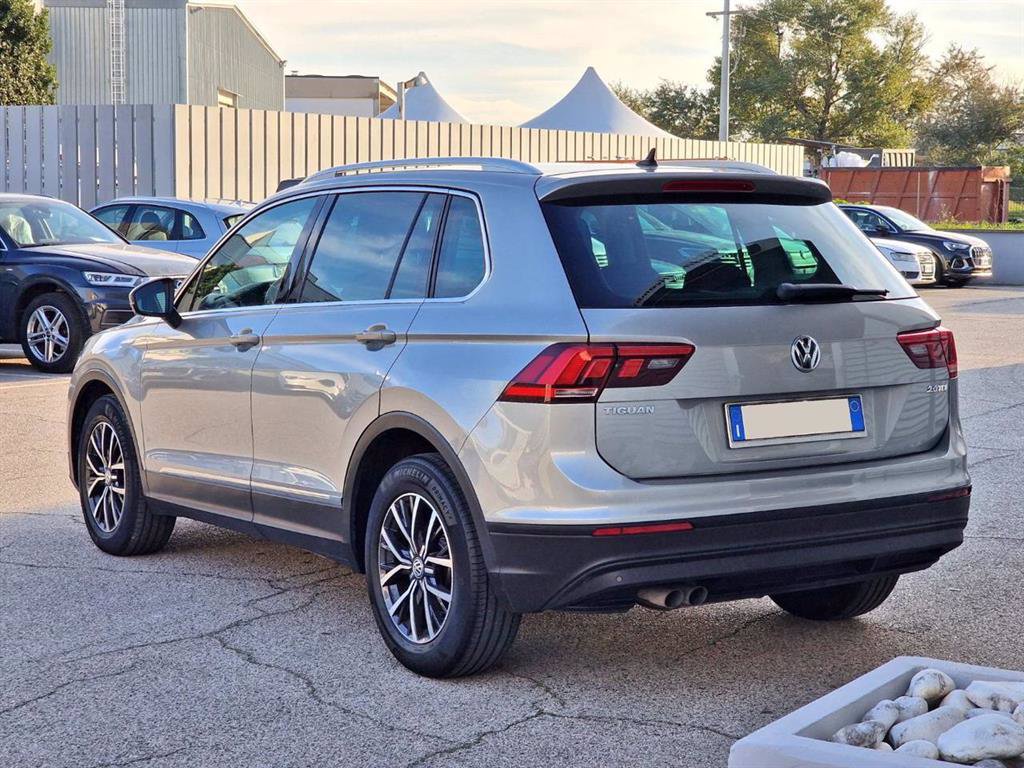 VOLKSWAGEN Tiguan 2.0 Tdi 150cv Business