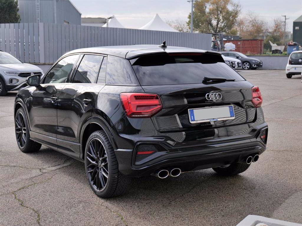 AUDI SQ2 2.0 Tfsi Quattro S-tronic (Matrix)