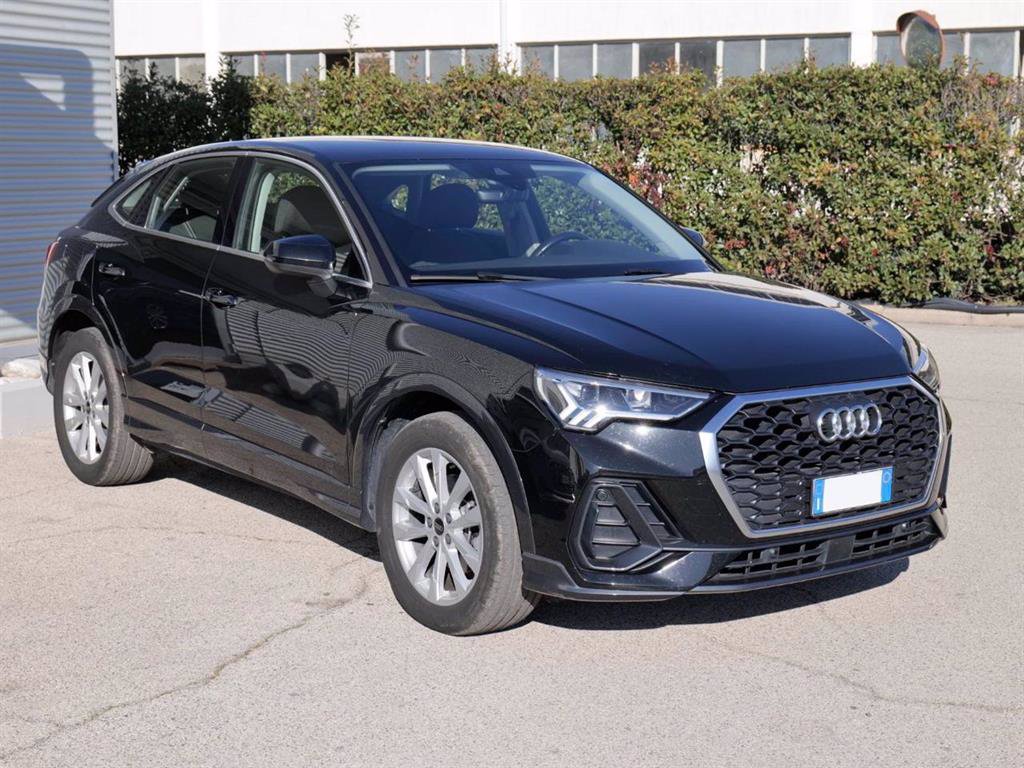 AUDI Q3 Sportback 2.0 (35) Tdi 150cv S-tr. Business Plus